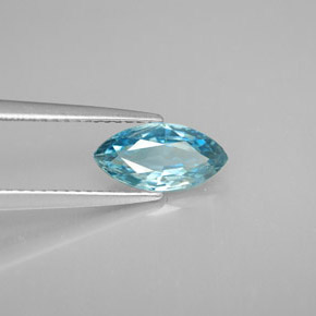 1.73克拉天然锆石，马眼形，10.1×5.1毫米，VVS-VS