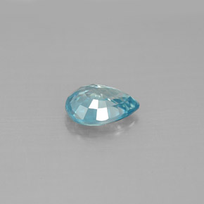 1.67克拉天然锆石，梨形，8.1×6.1毫米，VVS