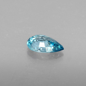 0.83克拉天然锆石，梨形，7×5毫米，VVS