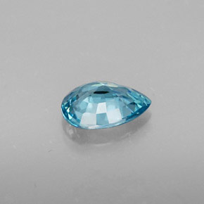 0.85克拉天然锆石，梨形，6.8×4.9毫米，VVS