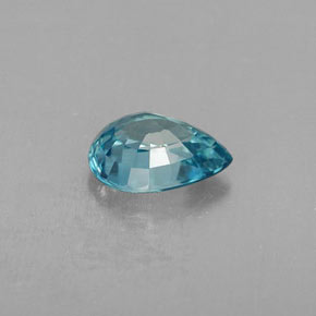 1.02克拉天然锆石，梨形，6.9×4.9毫米，VVS