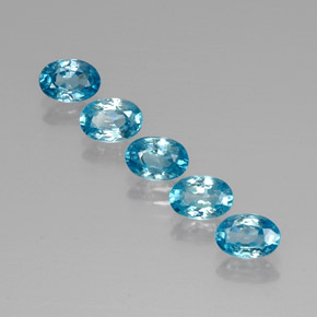 3.76天然锆石，椭圆形切割，6.1×4.2毫米，VVS