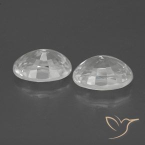 2.80克拉天然锆石，椭圆形，VVS-VS