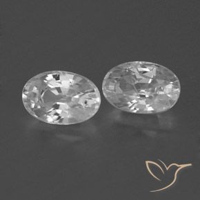 1.70克拉天然锆石，椭圆形，VVS-VS