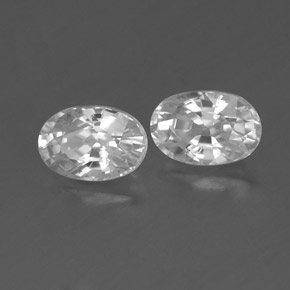 1.62天然白色锆石，椭圆形切割，6.1×4.1毫米，VVS