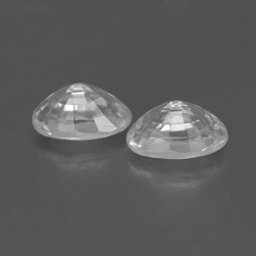 1.62天然白色锆石，椭圆形切割，6.1×4.1毫米，VVS