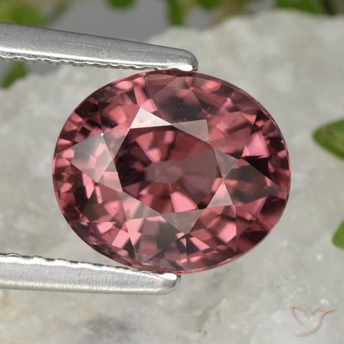 2.94ct 天然 深红色 锆石, 椭圆形, VVS-VS
