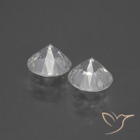 3.69克拉天然锆石，圆形的，VVS