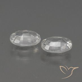 2.25克拉天然锆石，椭圆形，VVS-VS