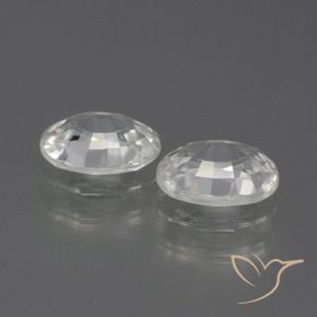 2.37克拉天然锆石，椭圆形，VVS-VS