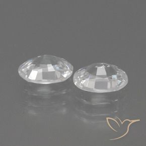 2.35克拉天然锆石，椭圆形，VVS