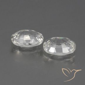 2.39克拉天然锆石，椭圆形，VVS-VS