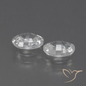 2.11克拉天然锆石，椭圆形，VVS