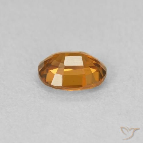 0.60克拉天然锆石，椭圆形，VVS-VS