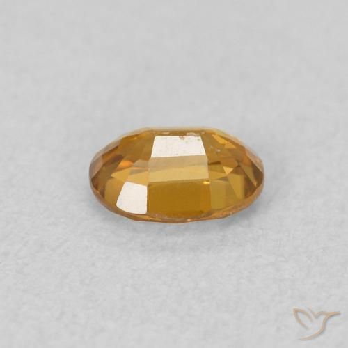 0.61克拉天然锆石，椭圆形，VVS