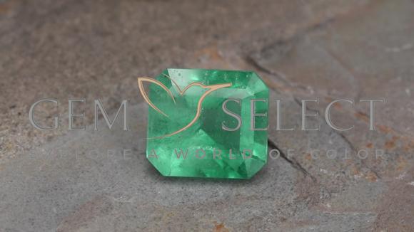 2.74克拉天然翠，八边形，SI