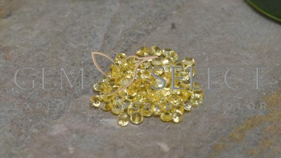 1.53克拉天然蓝宝石，圆形切割，VVS-VS